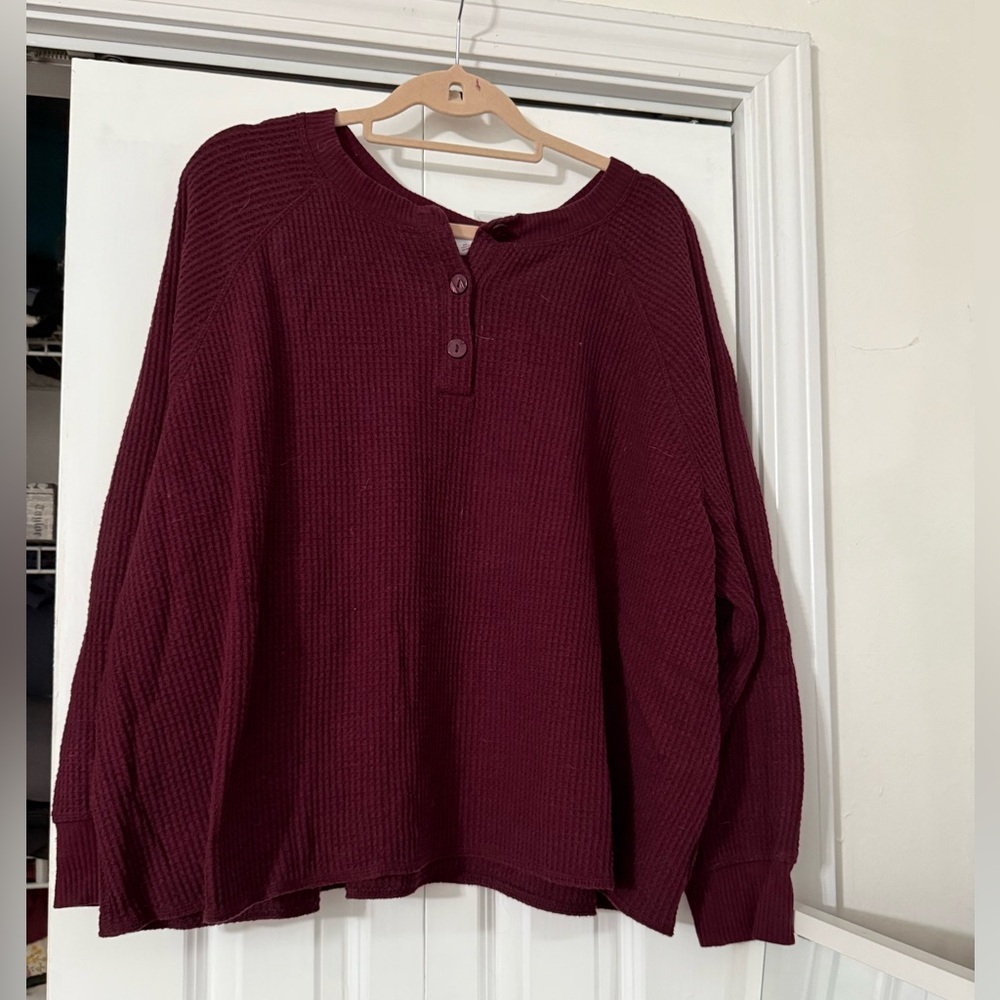 Old Navy sweater